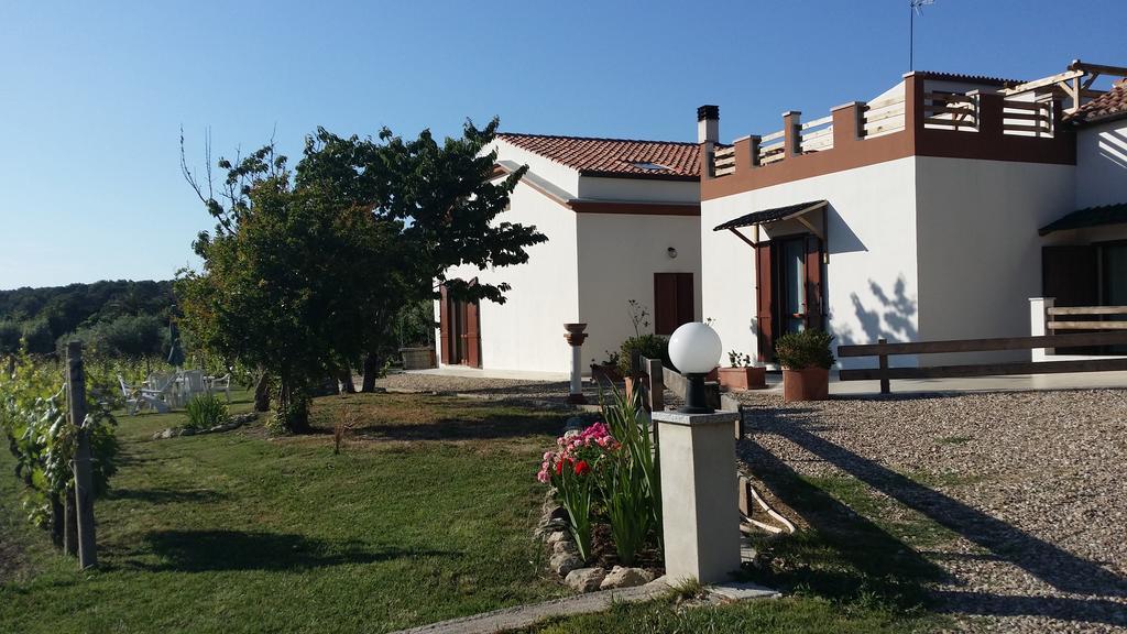 Serra E Mesu Affittacamere Magomadas Exterior foto